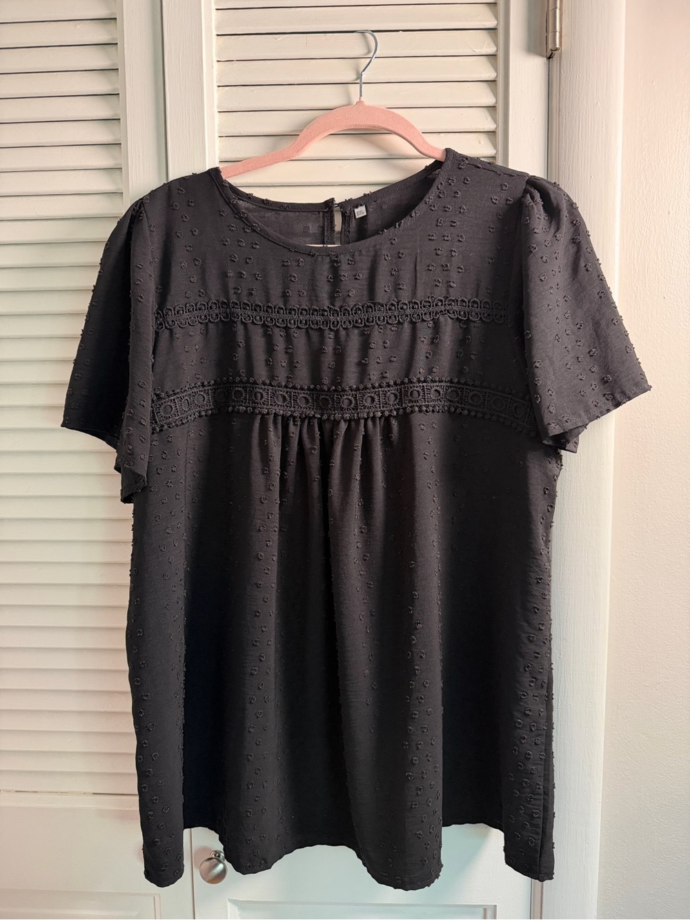 Black Women’s Textured Short-Sleeve Top - Brand Not Visible